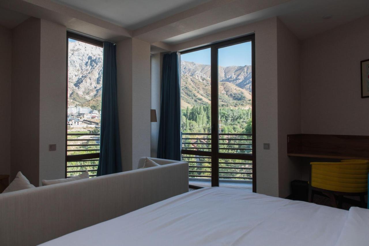 Archazor Mountain Resort Chimgan Ngoại thất bức ảnh