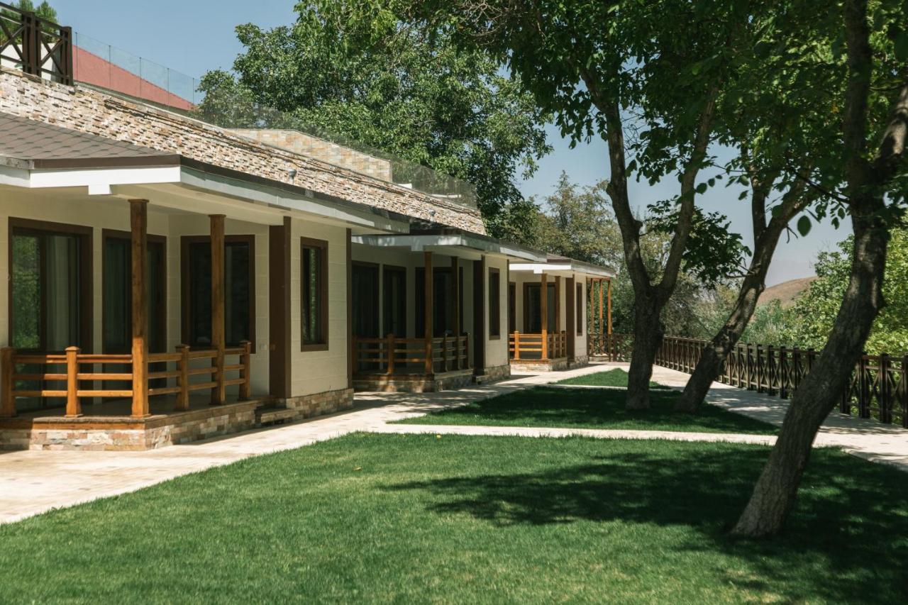 Archazor Mountain Resort Chimgan Ngoại thất bức ảnh
